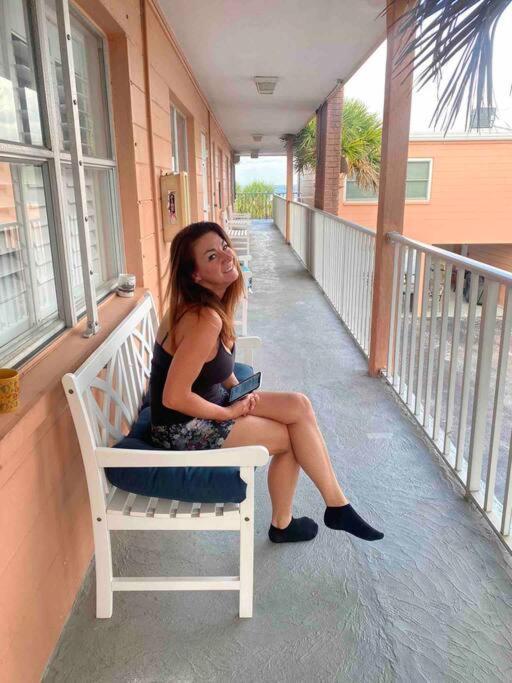Beachfront Condo On Quiet Treasure Island- 1 Bed St. Pete Beach Eksteriør bilde