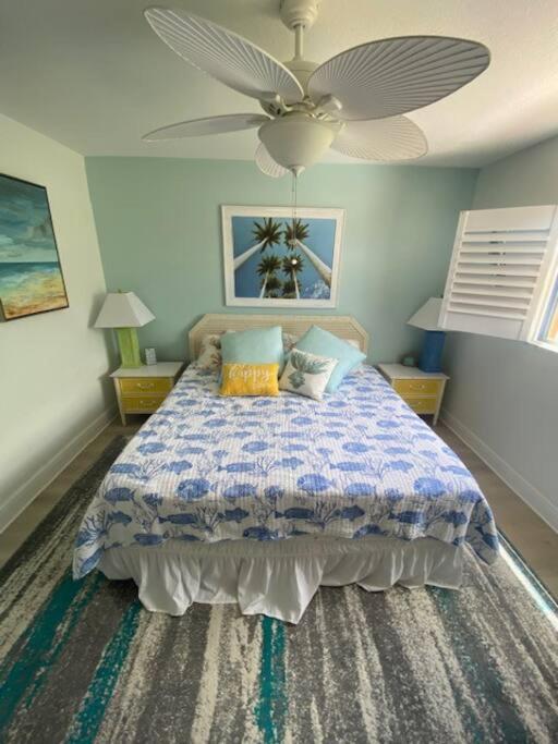 Beachfront Condo On Quiet Treasure Island- 1 Bed St. Pete Beach Eksteriør bilde